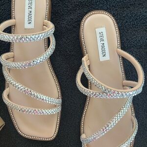 New Steve Madden Silver Rhinestone Sandals